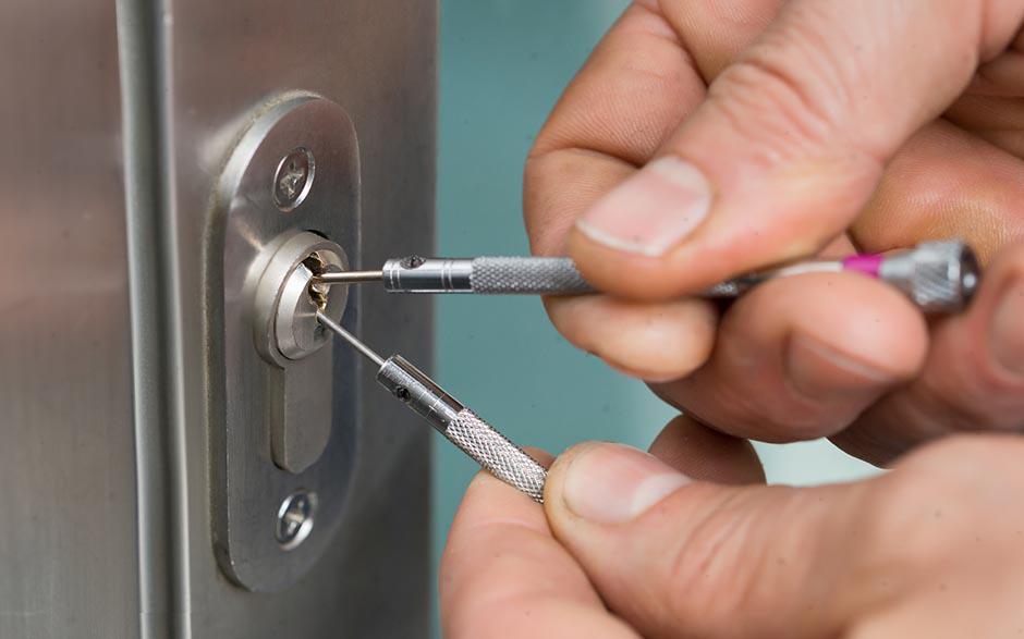 remplacer serrure Bricard Neuilly-sur-Seine